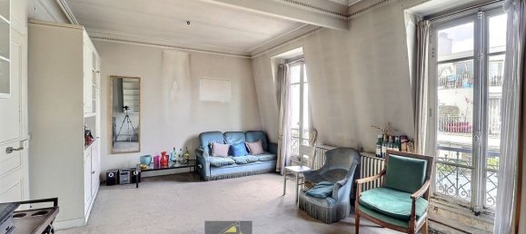 3 bedrooms Apartment in Paris, France No. 164011 2