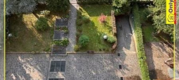 Studio in Bergamo, Italy No. 179090 21