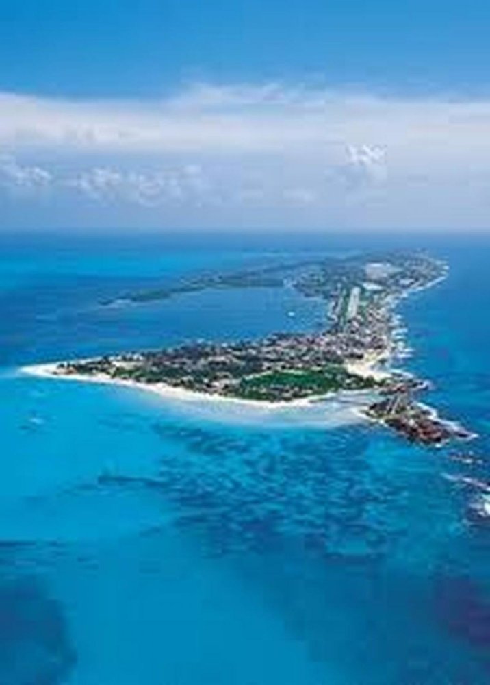 Здание 3383м² в Кинтана Роо, Мексика № 202026