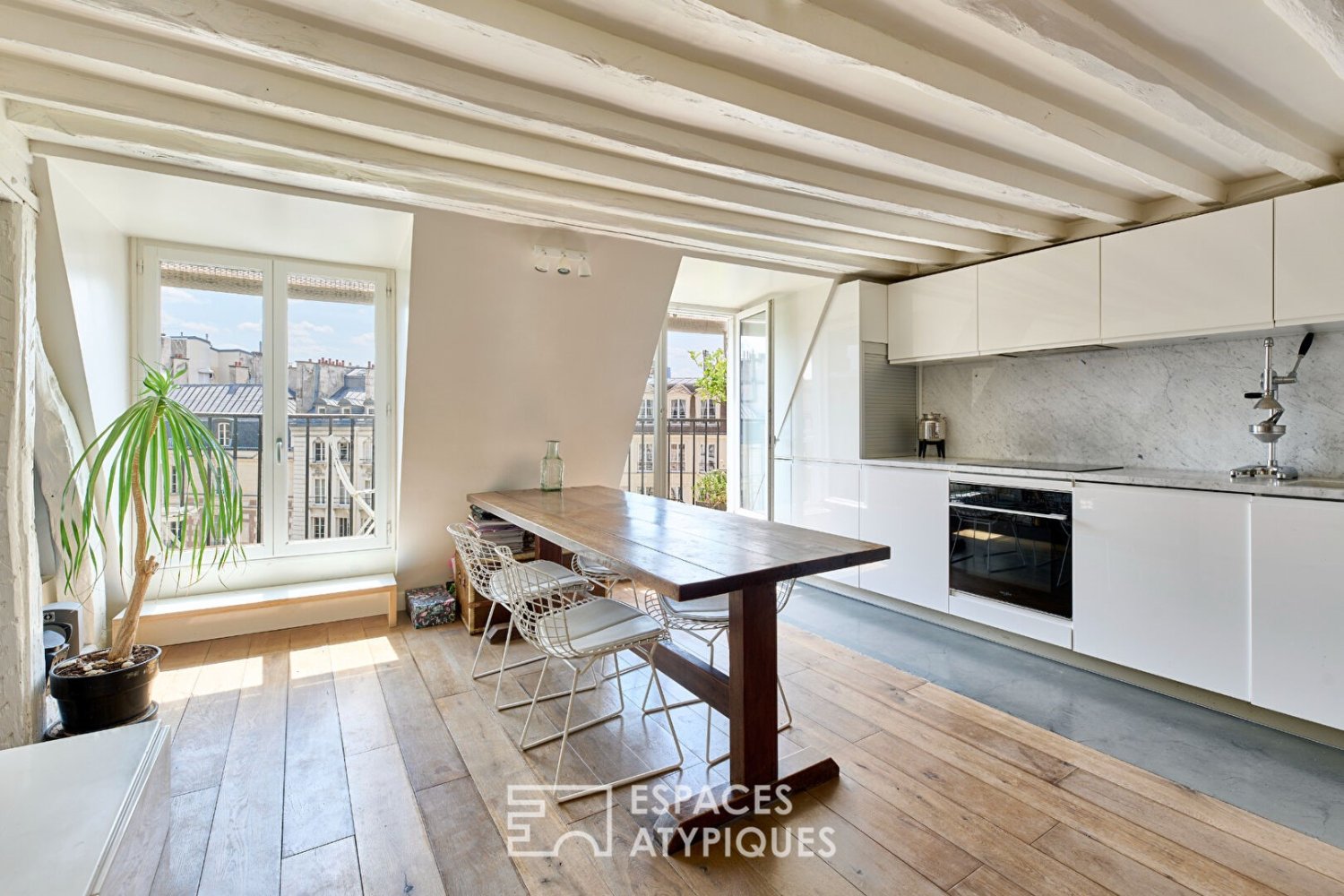 3 Schlafzimmer Doppelhaus in Paris, France, Nr. 347929