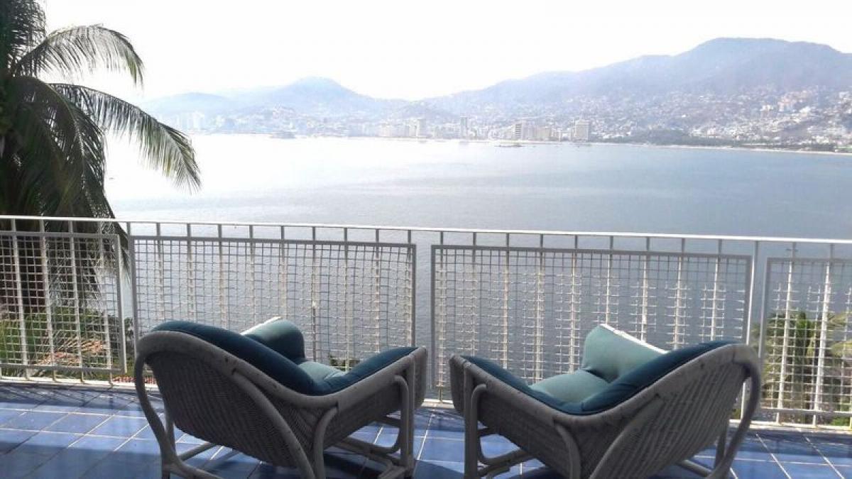 5 bedrooms House in Guerrero, Mexico No. 182449