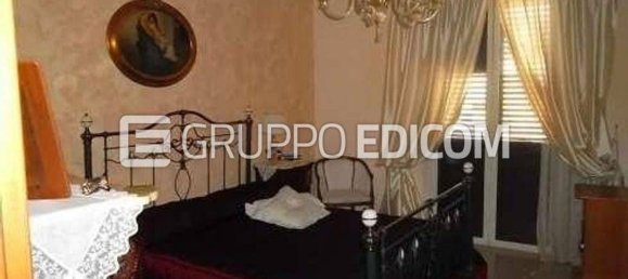 3 rooms Apartment in Carlentini, Italy No. 279479 6