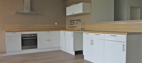 Квартира с 5 комнатами в Лёррах, Германия № 38383 2