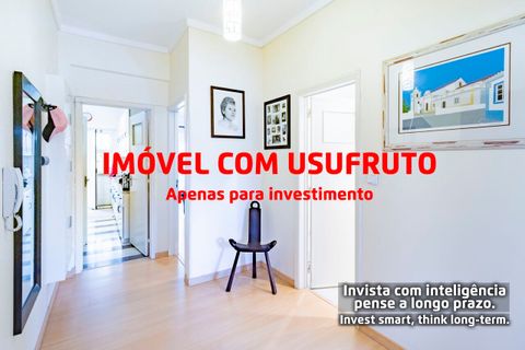 3 bedrooms Apartment in Lisbon, Portugal No. 351268