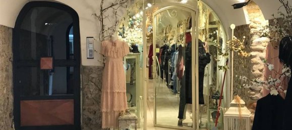 Imóvel comercial em Salerno, Italy 50 m² N.º 32634 8