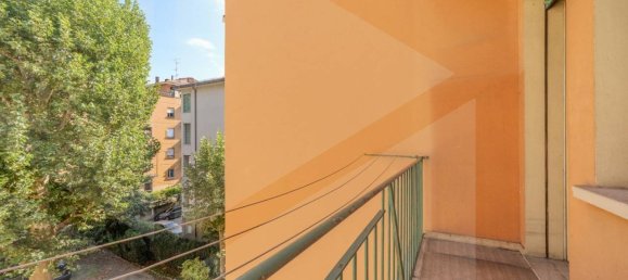 2 Schlafzimmer Wohnung in Bologna, Italy, Nr. 28943 16