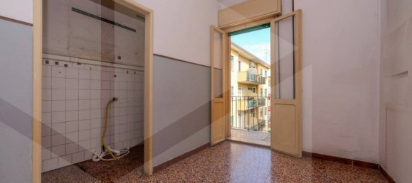 2 Schlafzimmer Wohnung in Bologna, Italy, Nr. 28943 6