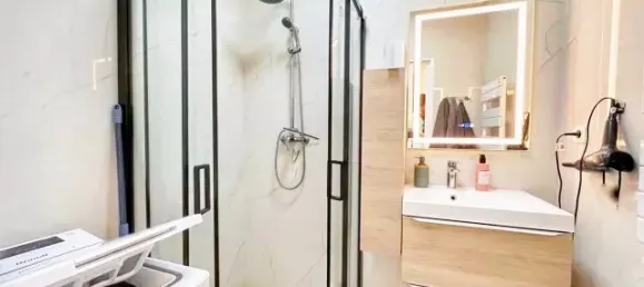 2 rooms Apartment in Cannes, France No. 316745 6