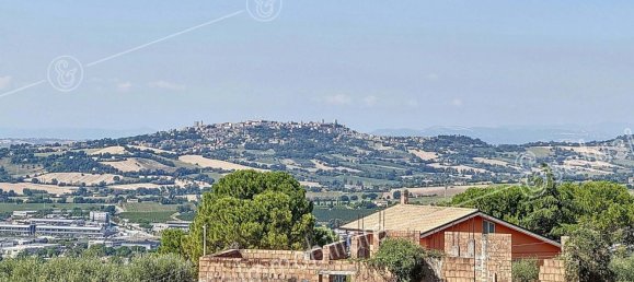 Terreno en Camerano, Italy 1013 m² No. 294502 6