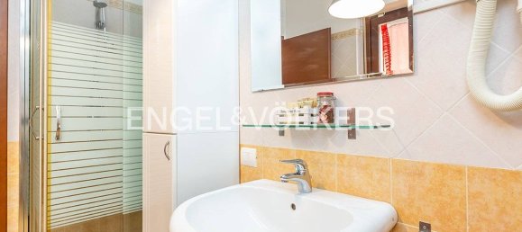 4 bedrooms Apartment in Colleferro, Italy No. 105185 9