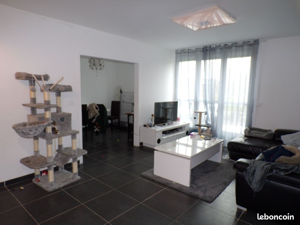 Apartamento T2 em Montargis, France N.º 99348