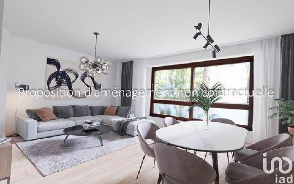 Кондоминиум  с 4 спальнями в Лувесьен, Франция № 28259