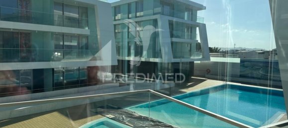 Apartamento de 2 dormitorios en Sao Martinho do Porto, Portugal No. 130679 2