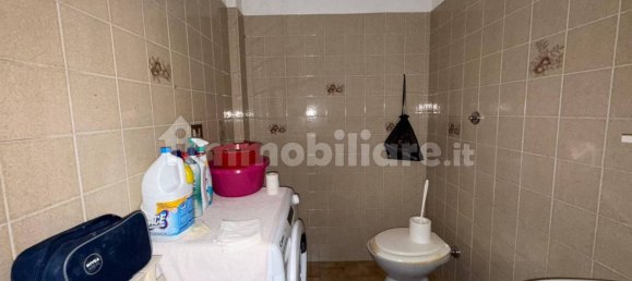 Apartamento de 2 dormitorios en Montesilvano, Italy No. 339705 22