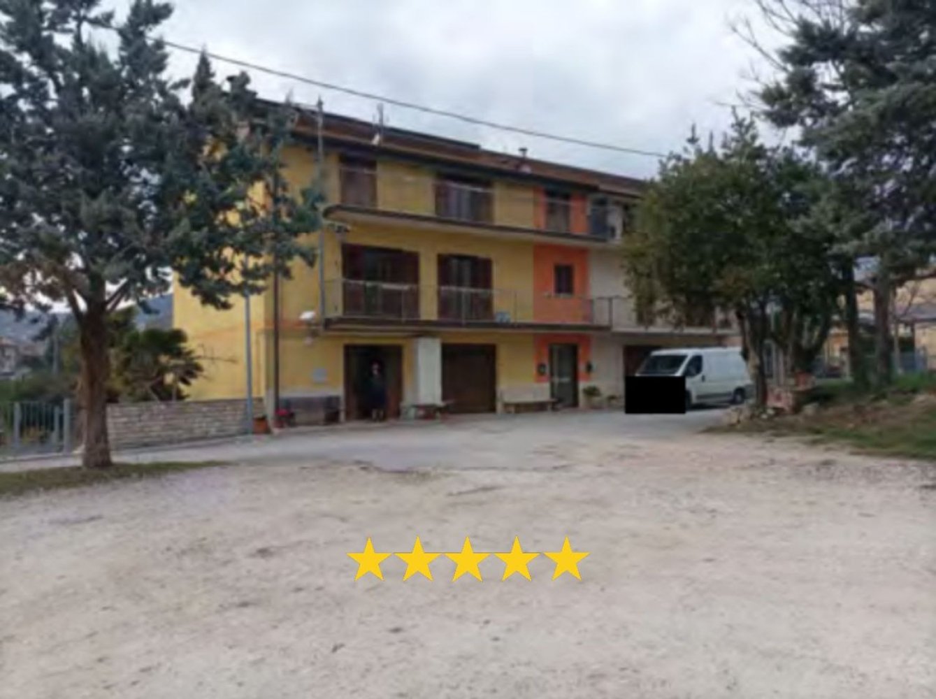 Apartamento de 5 divisões em Isernia, Italy N.º 202037
