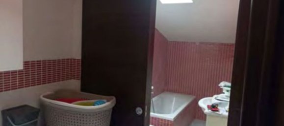 Apartamento de 5 divisões em Isernia, Italy N.º 202037 11