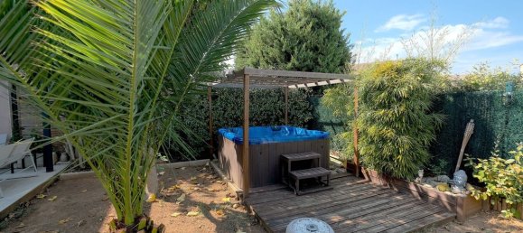 3 bedrooms House in Orange, France No. 339821 3