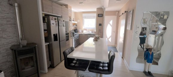 3 bedrooms House in Orange, France No. 339821 5