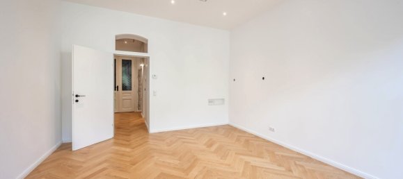 Studio in Brigittenau, Austria No. 142401 2