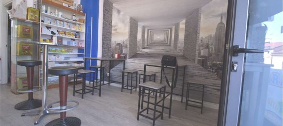 7 rooms Apartment in Termoli, Italy No. 78889 3