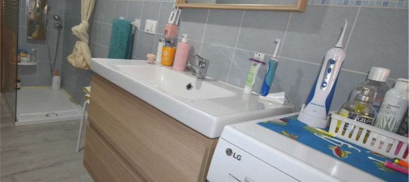 7 rooms Apartment in Termoli, Italy No. 78889 17