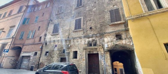2 rooms Commercial property in Perugia, Italy No. 176001 15