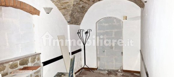 2 rooms Commercial property in Perugia, Italy No. 176001 6
