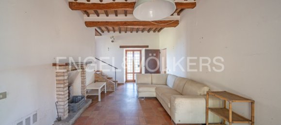 2 bedrooms House in Perugia, Italy No. 64966 4