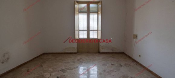 2 bedrooms Apartment in Trabia, Italy No. 208489 8