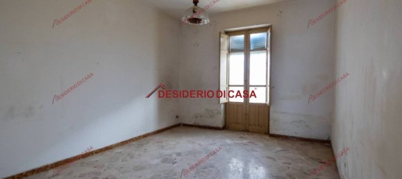2 bedrooms Apartment in Trabia, Italy No. 208489 5