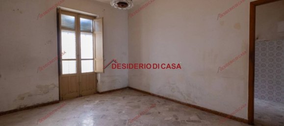 2 bedrooms Apartment in Trabia, Italy No. 208489 3