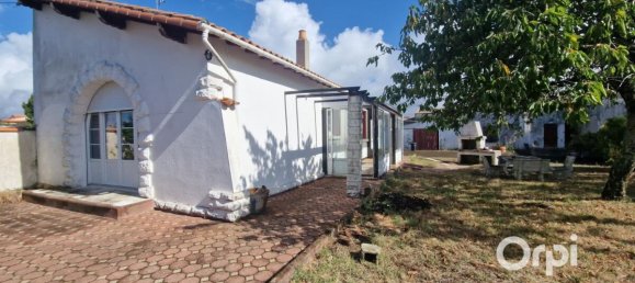 Casa de 2 dormitorios en Le Gua, France No. 326449 2