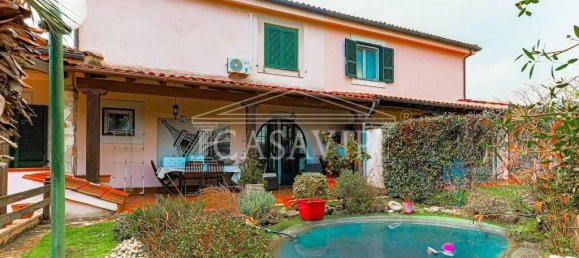 11 rooms Villa in Rome, Italy No. 143507 3