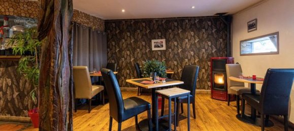 Propiedad comercial en Conches-en-Ouche, France 125 m² No. 314425 2