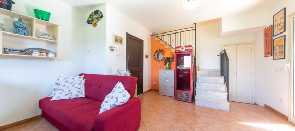 4غرفة منزل في Campofelice di Roccella, Italy رقم 129846 41