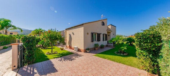 4غرفة منزل في Campofelice di Roccella, Italy رقم 129846 15