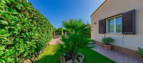 4غرفة منزل في Campofelice di Roccella, Italy رقم 129846 9