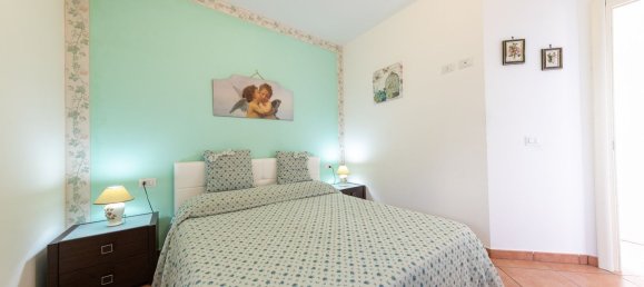 4غرفة منزل في Campofelice di Roccella, Italy رقم 129846 18