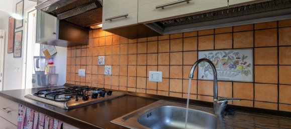 4غرفة منزل في Campofelice di Roccella, Italy رقم 129846 40