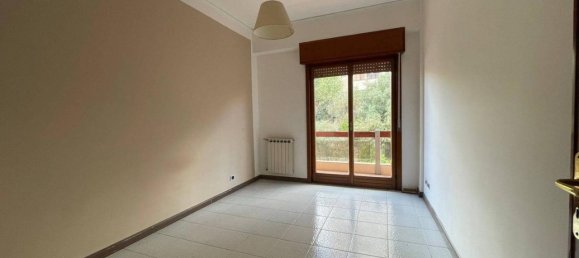 6 rooms Apartment in Messina, Italy No. 21478 26