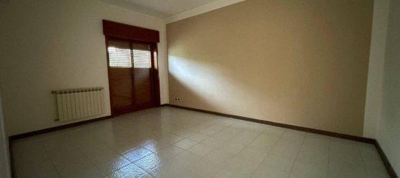 6 rooms Apartment in Messina, Italy No. 21478 13
