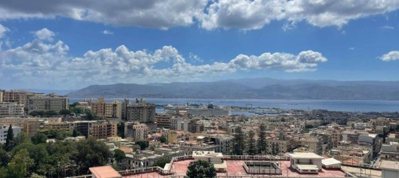6 rooms Apartment in Messina, Italy No. 21478 5