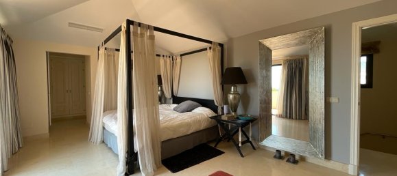 4 غرف نوم بانتهاوس في Malaga, Spain رقم 122027 41