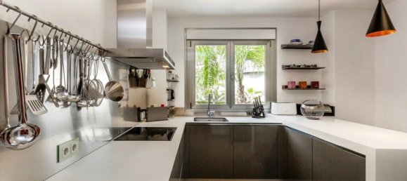 2 bedrooms Apartment in El Madronal, Spain No. 118589 5