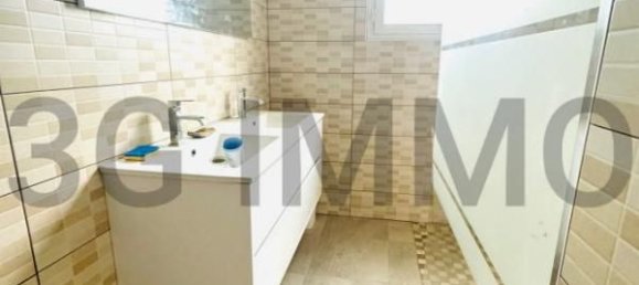 7 chambres Maison à Romilly-sur-Seine, France No. 197224 6