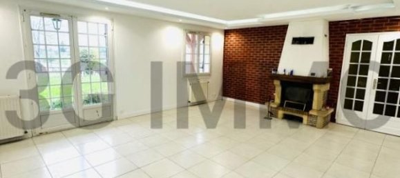 7 chambres Maison à Romilly-sur-Seine, France No. 197224 3