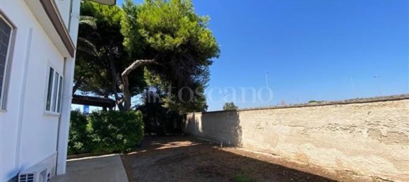 Villa de 15 divisões em Bari, Italy N.º 289156 33