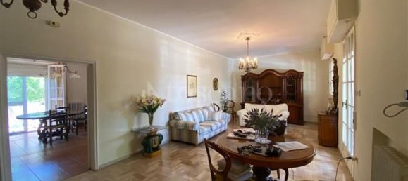 Villa de 15 divisões em Bari, Italy N.º 289156 19