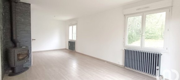 Casa de 2 dormitorios en Pruniers, France No. 210768 9