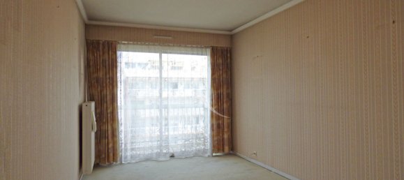 2 bedrooms Apartment in Gagny, France No. 162723 3